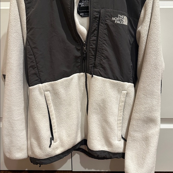 The North Face Denali Fleece Womens Jacket Medium Hiking Outdoor With Hood - Picture 6 of 7